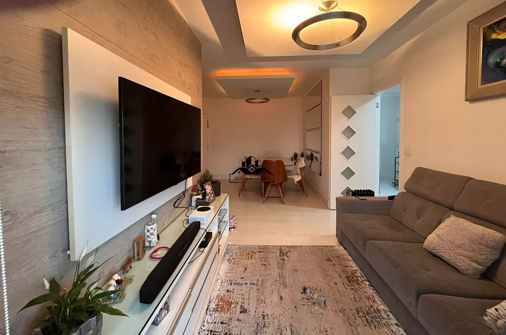 Apartamento à venda com 3 quartos, 97m² - Foto 2