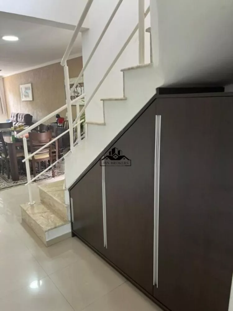 Sobrado à venda com 3 quartos, 231m² - Foto 7