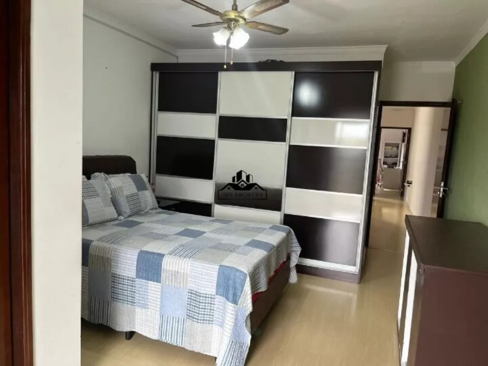 Sobrado à venda com 3 quartos, 231m² - Foto 11