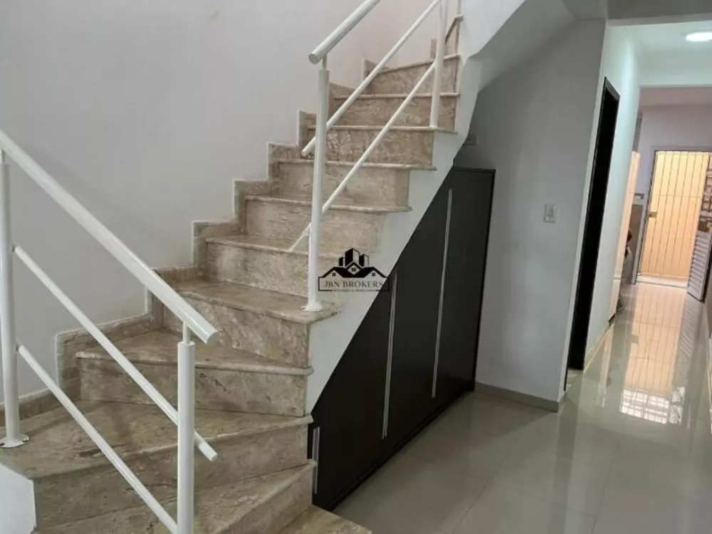 Sobrado à venda com 3 quartos, 231m² - Foto 8