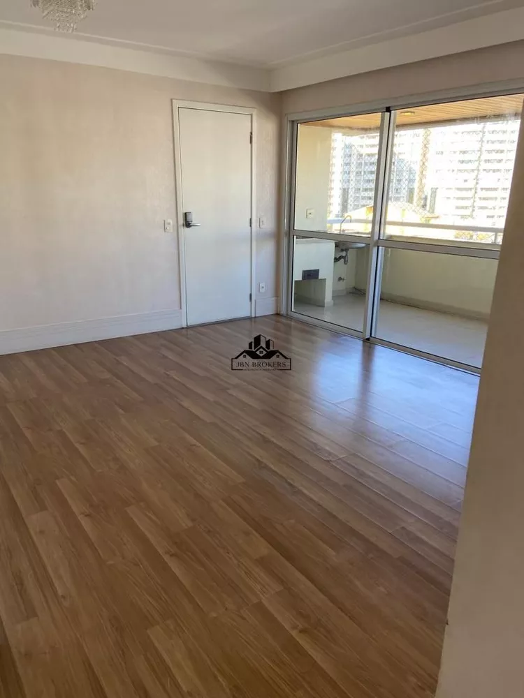 Apartamento à venda com 3 quartos, 128m² - Foto 7