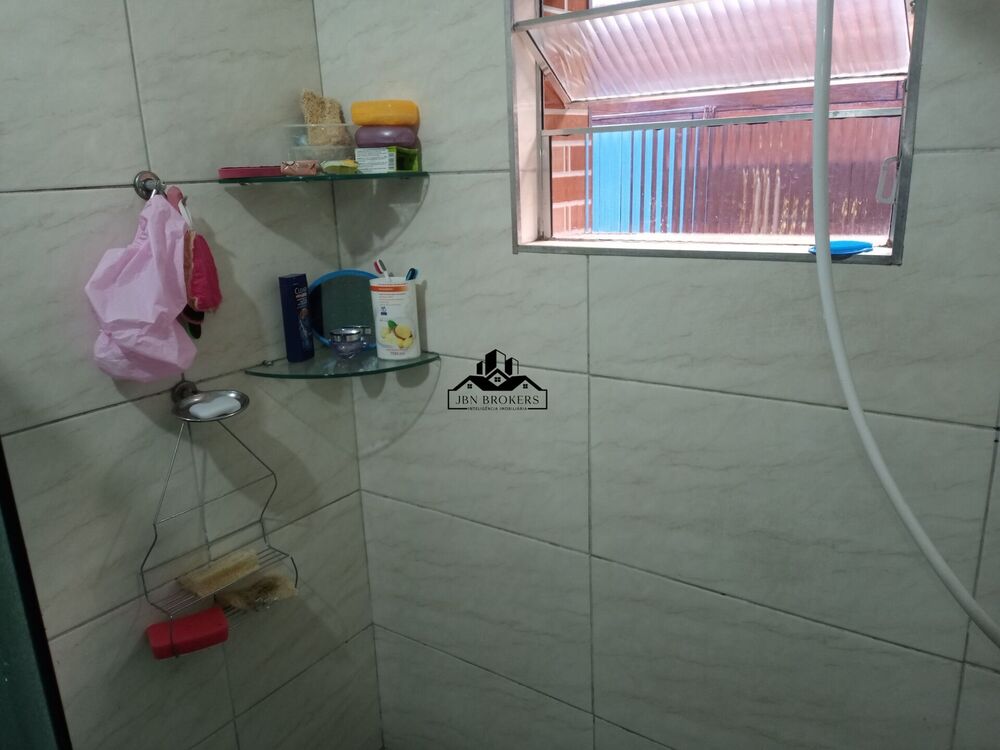 Casa, 4 quartos, 183 m² - Foto 1