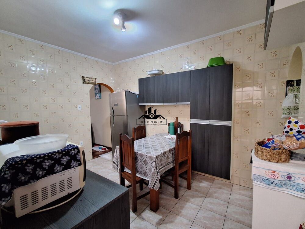 Casa à venda com 2 quartos, 91m² - Foto 2