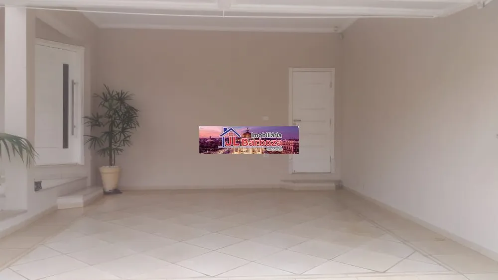 Casa, 3 quartos, 232 m² - Foto 3