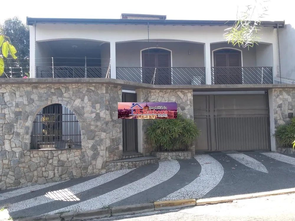 Casa, 4 quartos, 300 m² - Foto 1