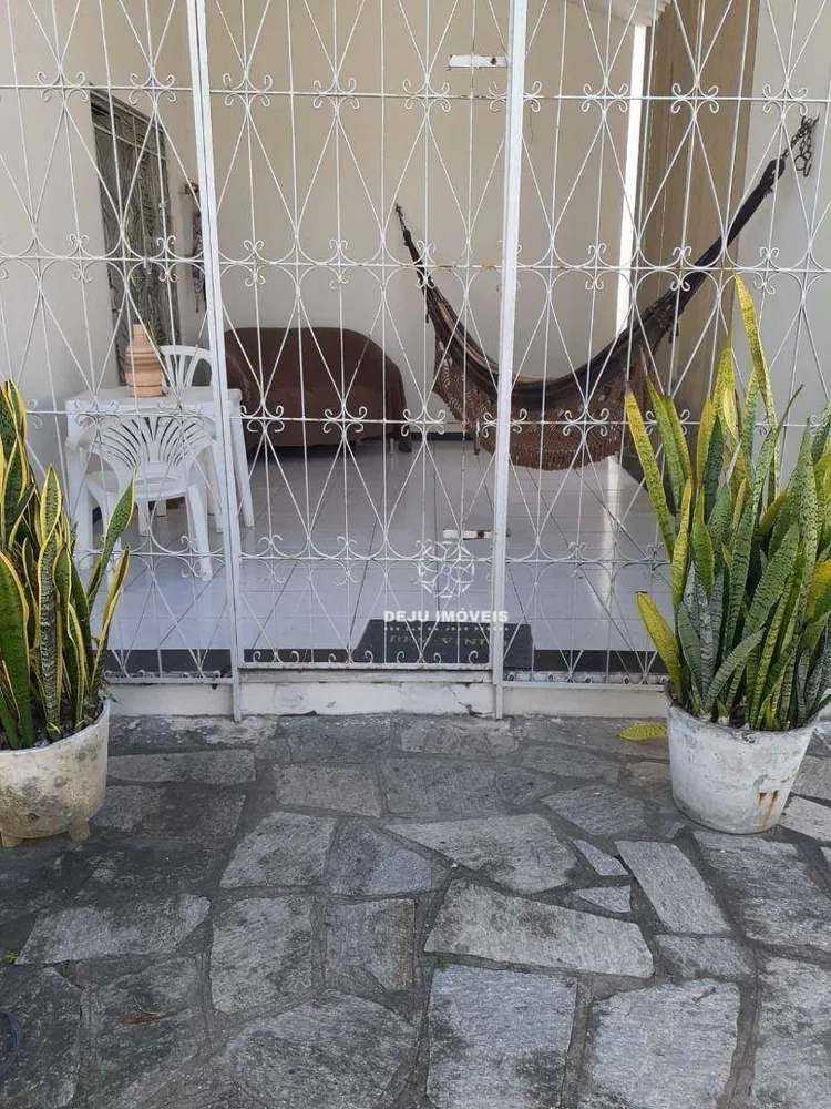 Casa, 3 quartos, 200 m² - Foto 1