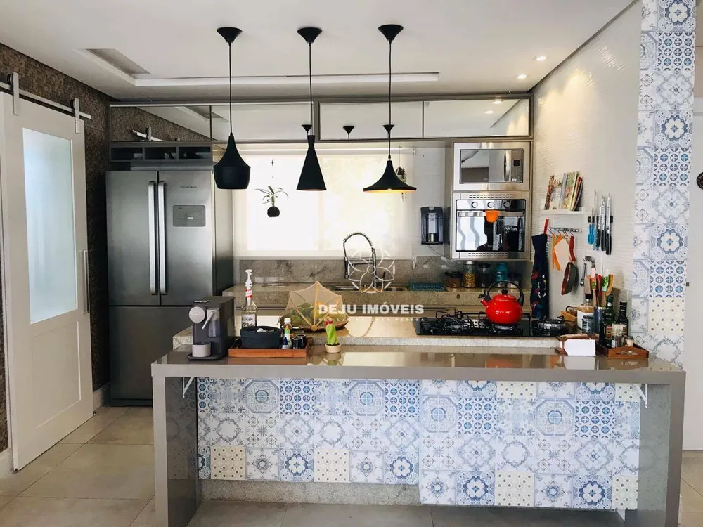 Casa, 3 quartos, 190 m² - Foto 2