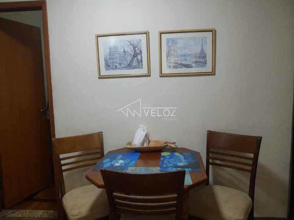 Apartamento à venda com 3 quartos, 130m² - Foto 3