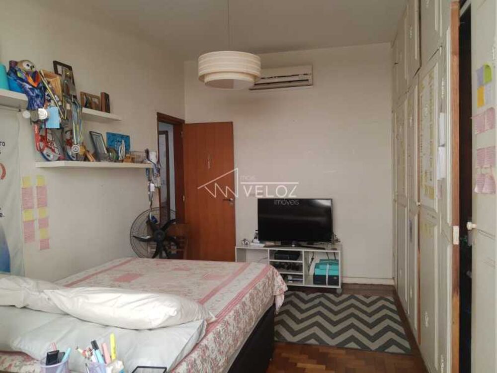 Apartamento à venda com 3 quartos, 130m² - Foto 6