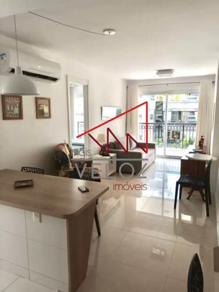 Apartamento à venda com 2 quartos, 80m² - Foto 4