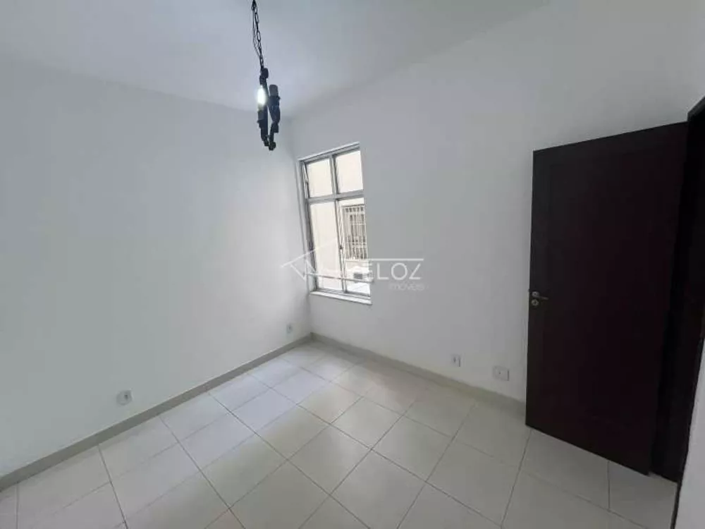 Apartamento à venda com 3 quartos, 62m² - Foto 7