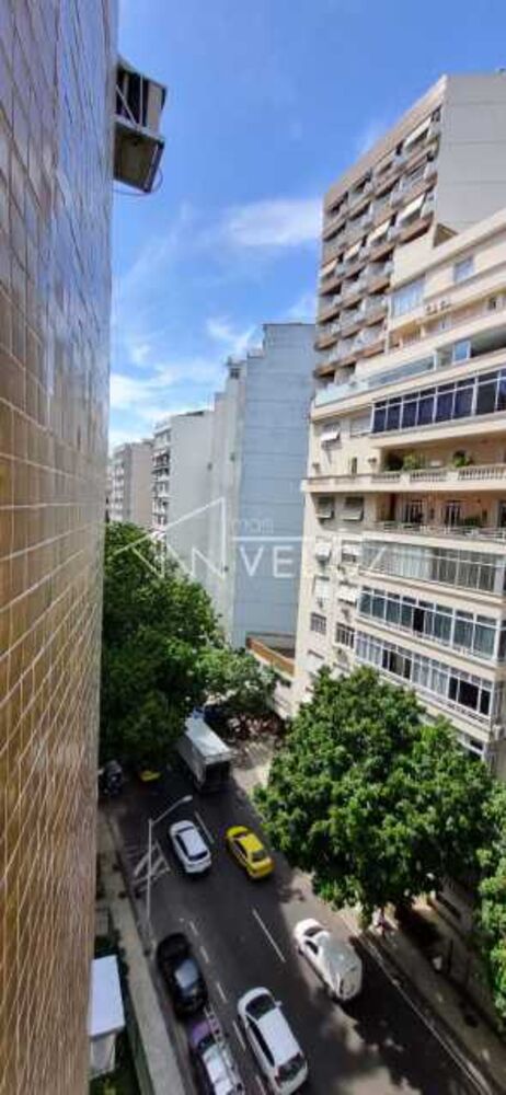 Apartamento à venda com 3 quartos, 130m² - Foto 9