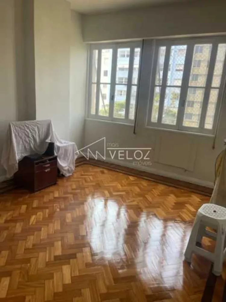 Apartamento à venda com 2 quartos, 67m² - Foto 3