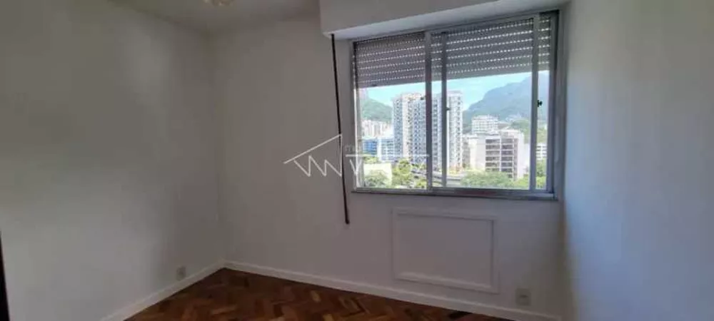 Apartamento à venda com 3 quartos, 88m² - Foto 4