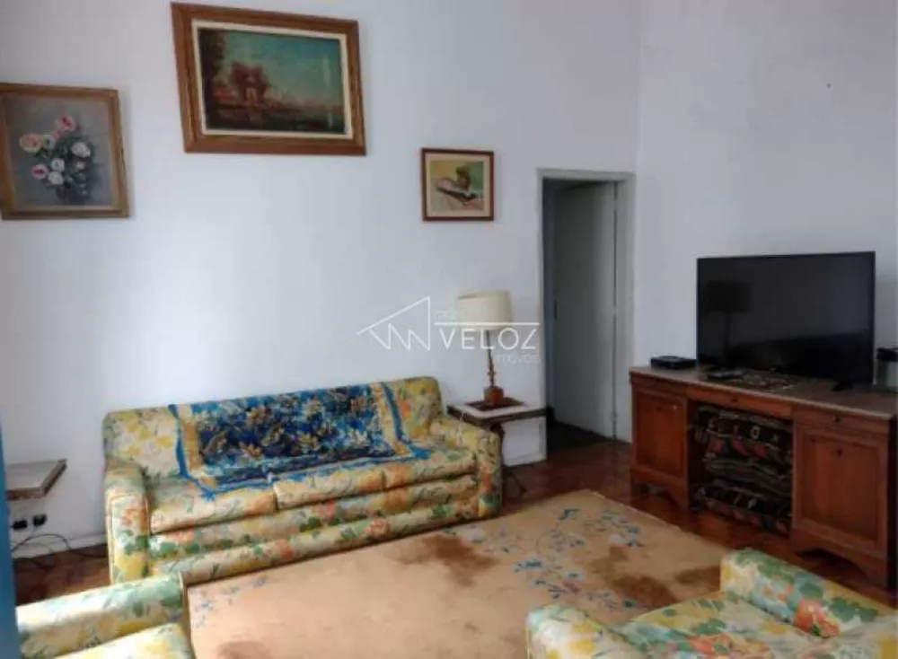 Casa, 3 quartos, 330 m² - Foto 1