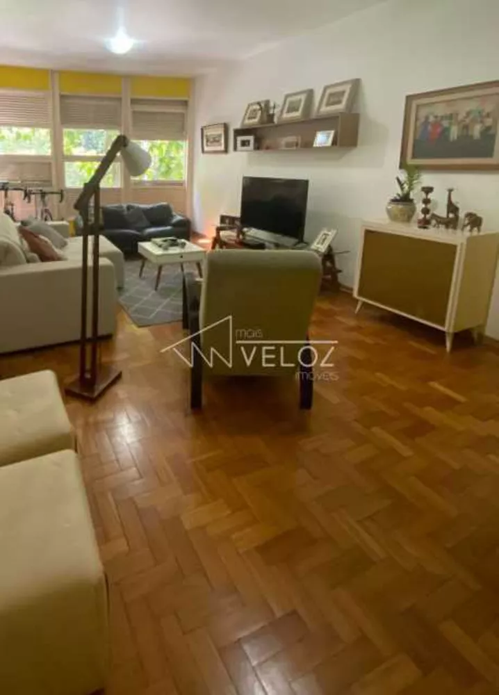 Apartamento à venda com 3 quartos, 130m² - Foto 4