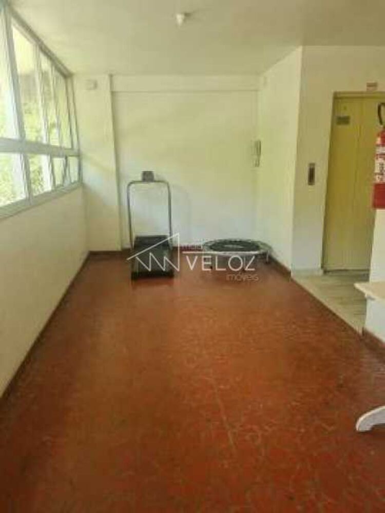 Apartamento à venda com 3 quartos, 141m² - Foto 12