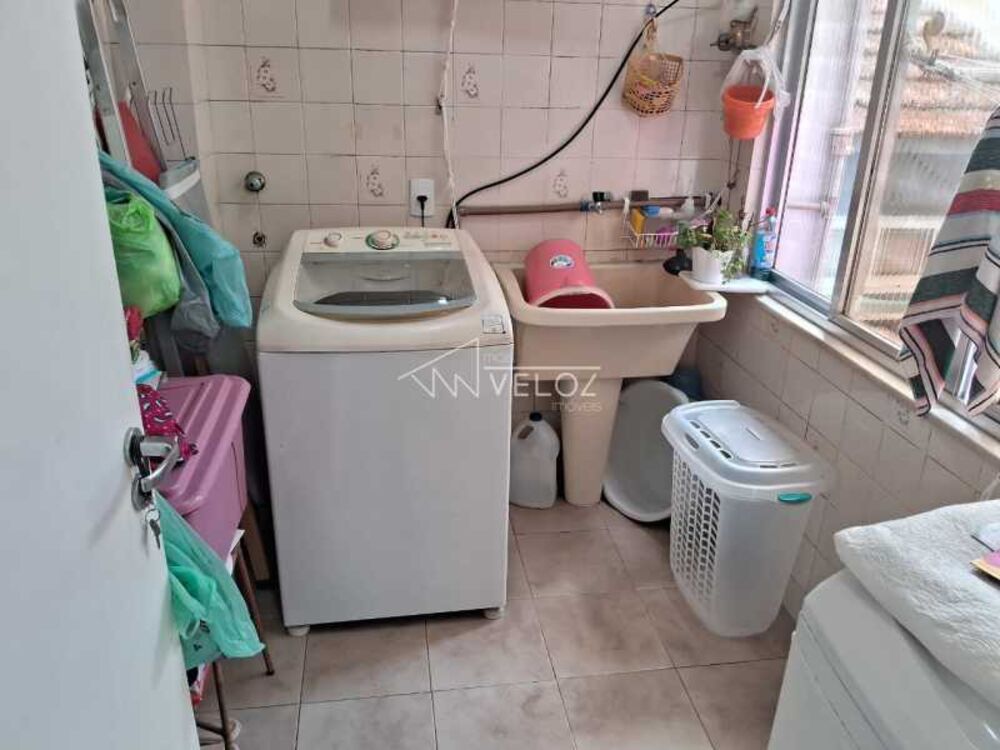 Casa de Vila à venda com 4 quartos, 293m² - Foto 4