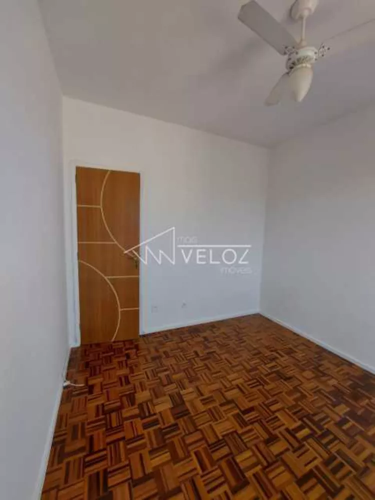 Apartamento à venda com 2 quartos, 92m² - Foto 2