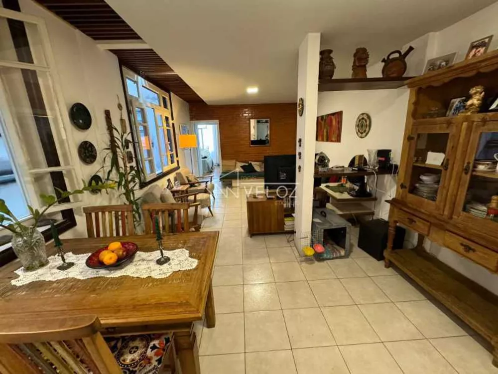 Apartamento à venda com 3 quartos, 90m² - Foto 2