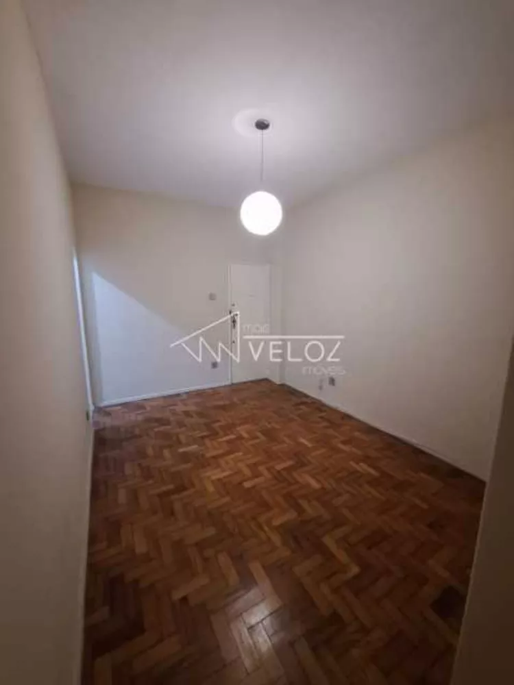 Apartamento à venda com 1 quarto, 44m² - Foto 4