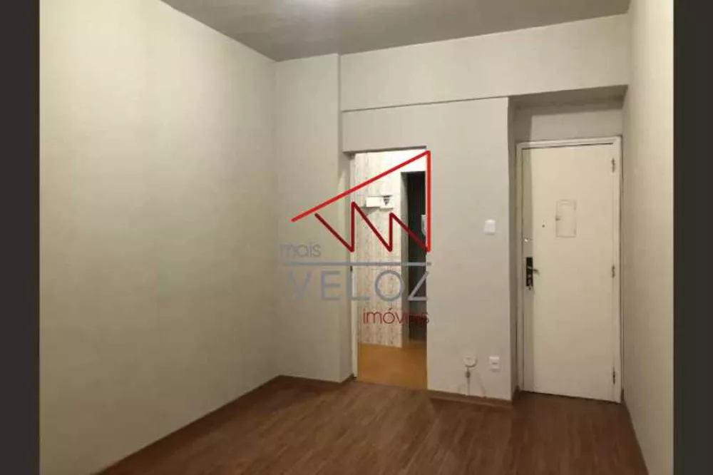 Apartamento à venda com 1 quarto, 40m² - Foto 2