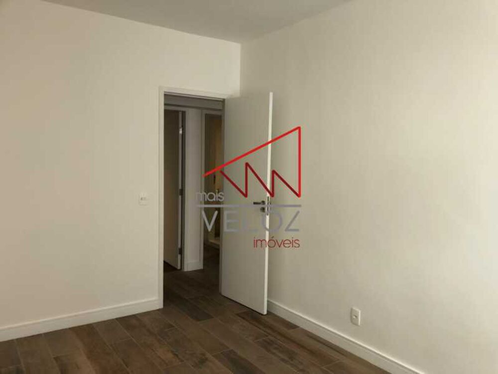 Apartamento à venda com 3 quartos, 113m² - Foto 6