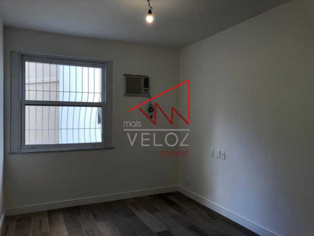 Apartamento à venda com 3 quartos, 113m² - Foto 4