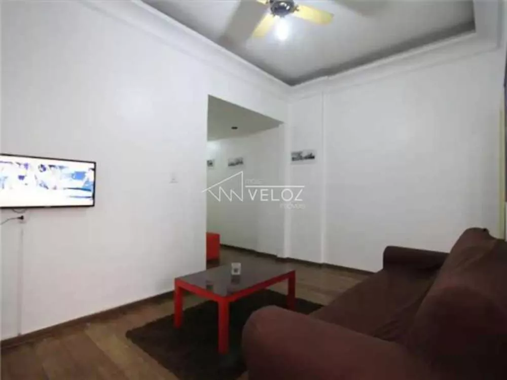 Apartamento à venda com 1 quarto, 54m² - Foto 3