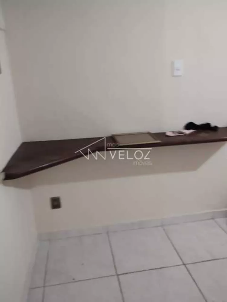 Apartamento à venda com 1 quarto, 45m² - Foto 2