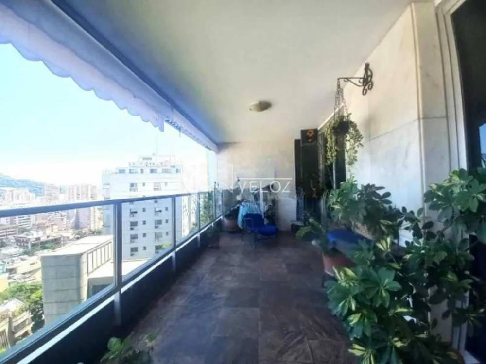 Apartamento, 3 quartos, 162 m² - Foto 1