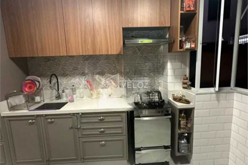 Apartamento à venda com 3 quartos, 100m² - Foto 11
