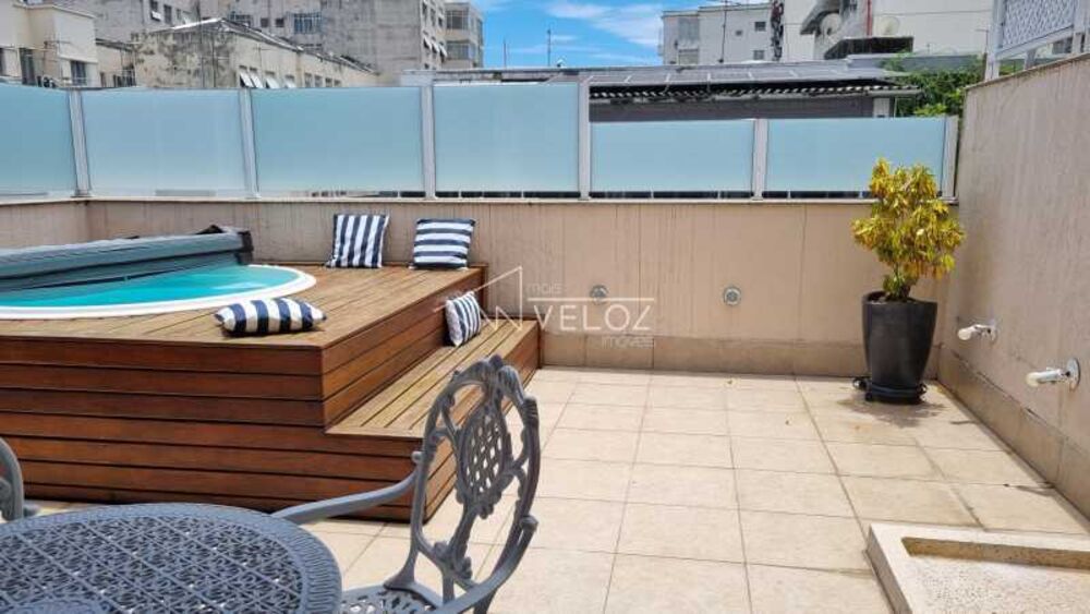Apartamento à venda com 3 quartos, 170m² - Foto 1