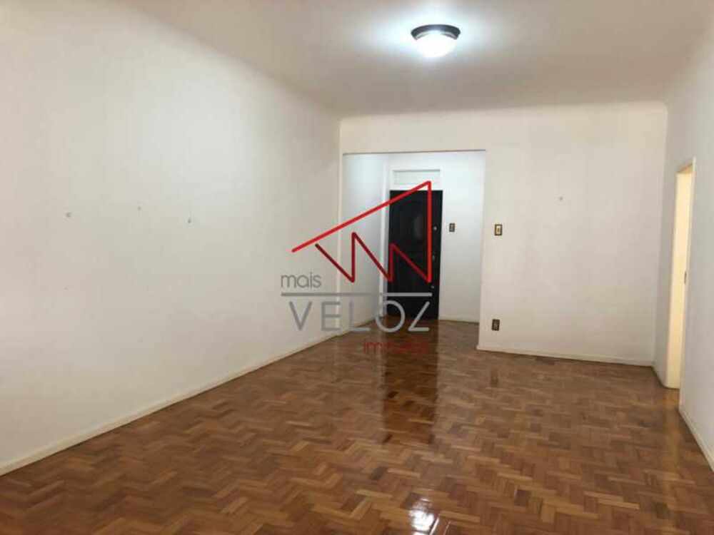 Apartamento à venda com 3 quartos, 121m² - Foto 1
