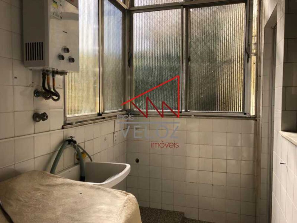 Apartamento à venda com 3 quartos, 121m² - Foto 12