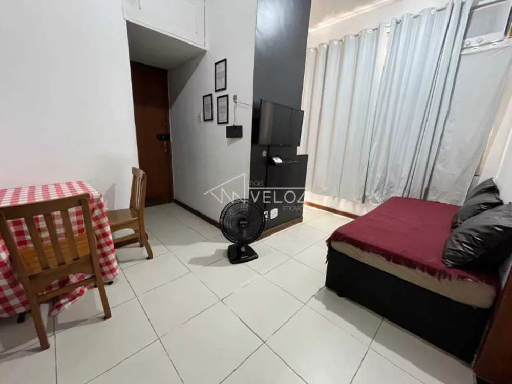 Apartamento à venda com 2 quartos, 35m² - Foto 2