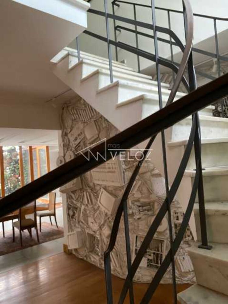 Casa de Condomínio à venda com 4 quartos, 669m² - Foto 3