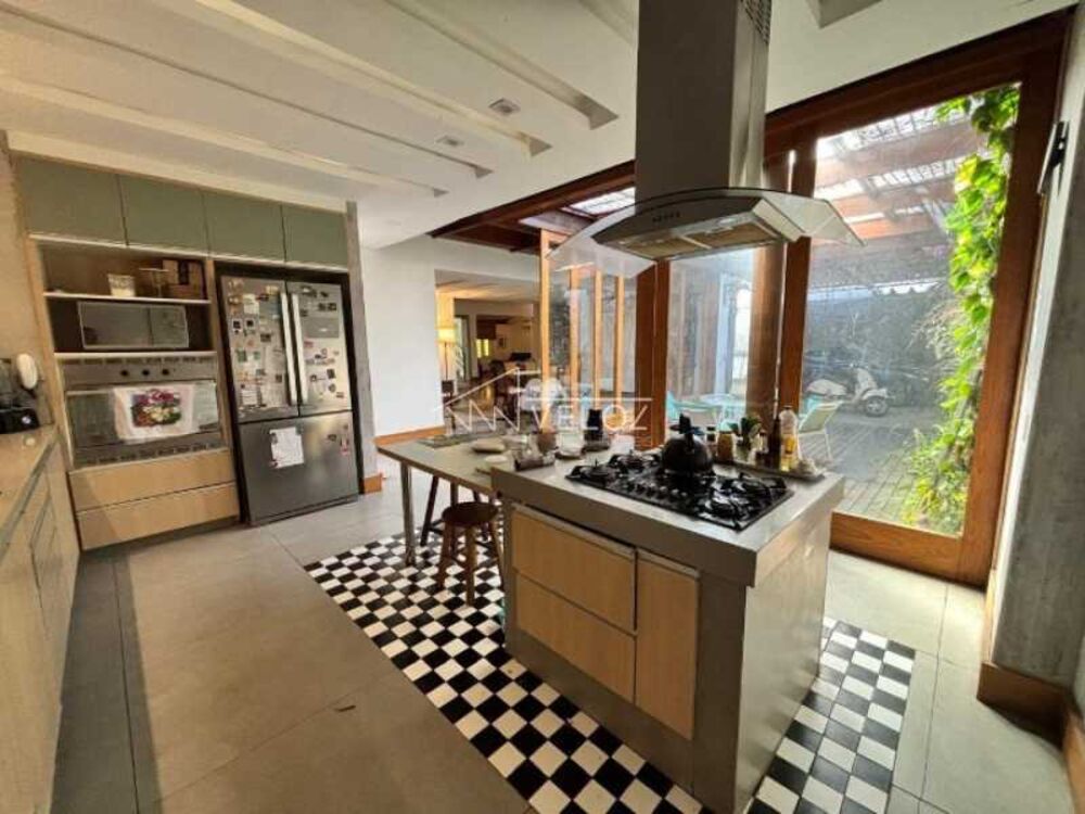 Casa de Condomínio à venda com 4 quartos, 669m² - Foto 6