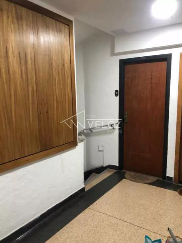 Conjunto Comercial-Sala à venda com 1 quarto, 49m² - Foto 2