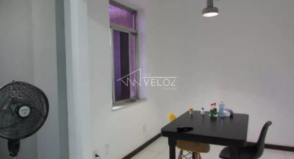 Apartamento à venda com 2 quartos, 72m² - Foto 3