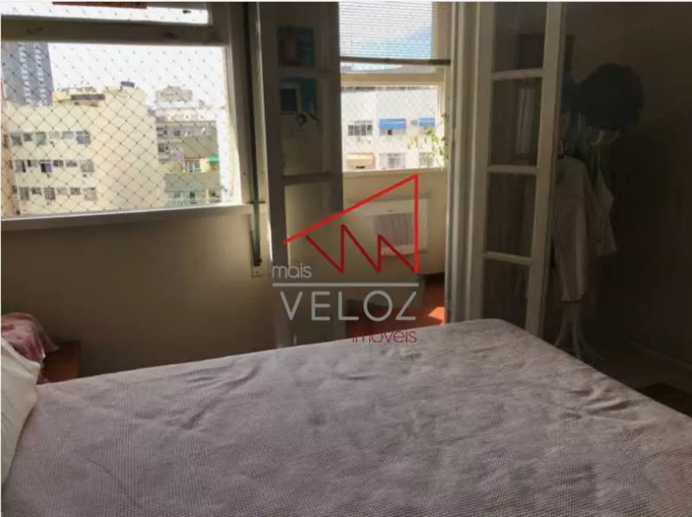 Apartamento à venda com 2 quartos, 82m² - Foto 2