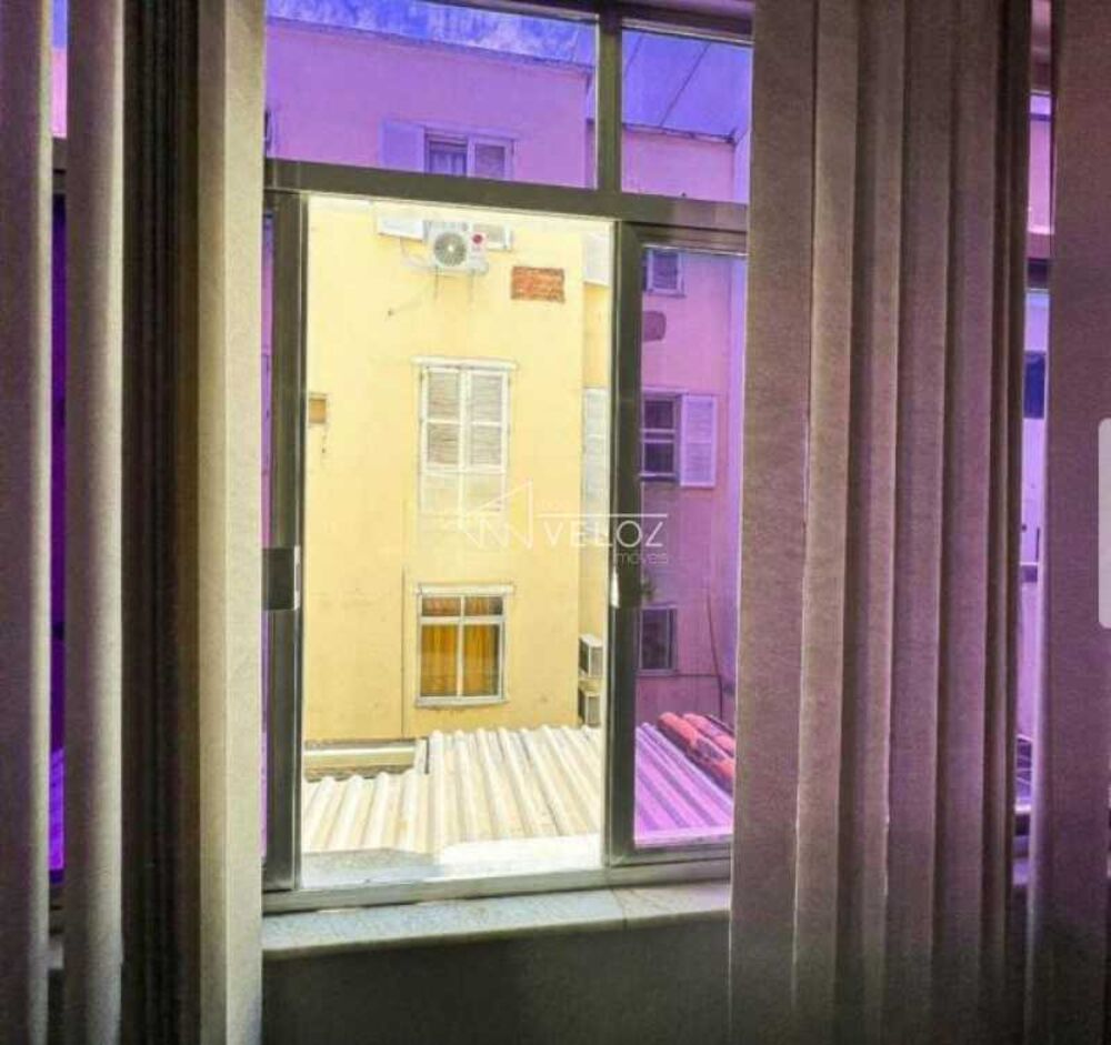 Apartamento à venda com 2 quartos, 74m² - Foto 3
