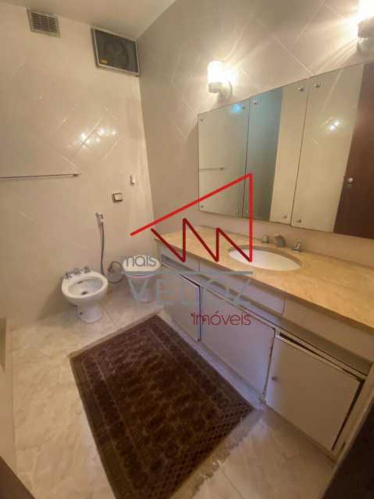 Apartamento à venda com 3 quartos, 205m² - Foto 3