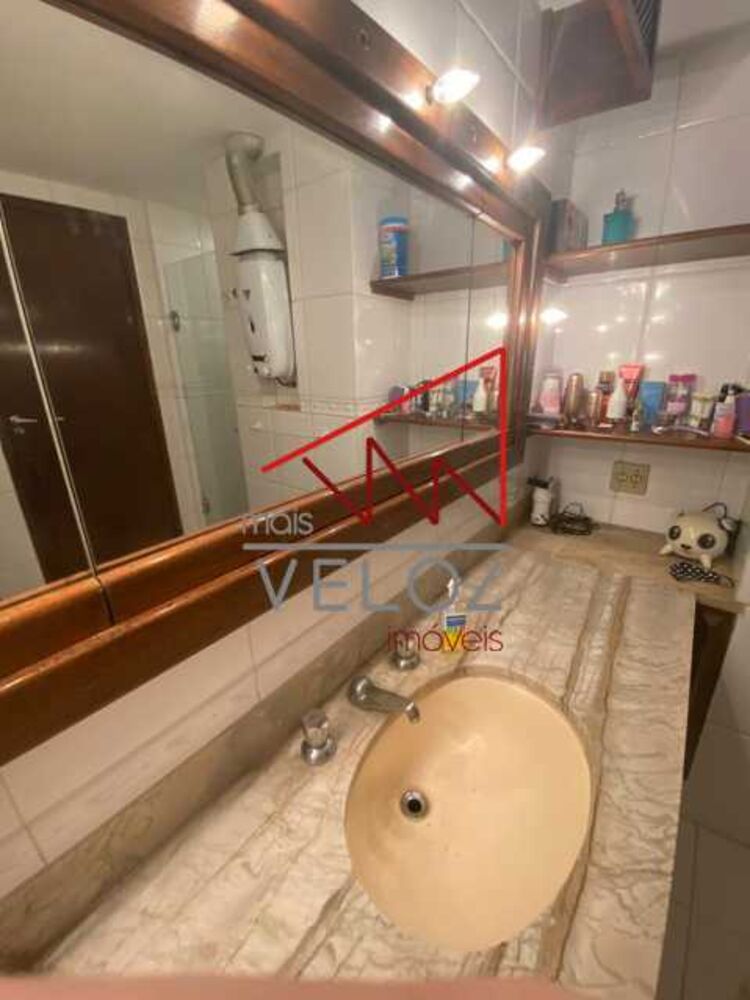 Apartamento à venda com 3 quartos, 205m² - Foto 8