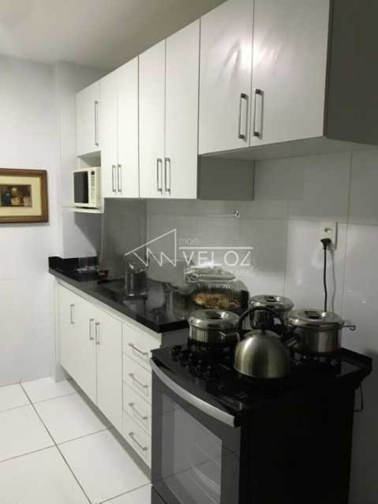 Apartamento à venda com 3 quartos, 104m² - Foto 1