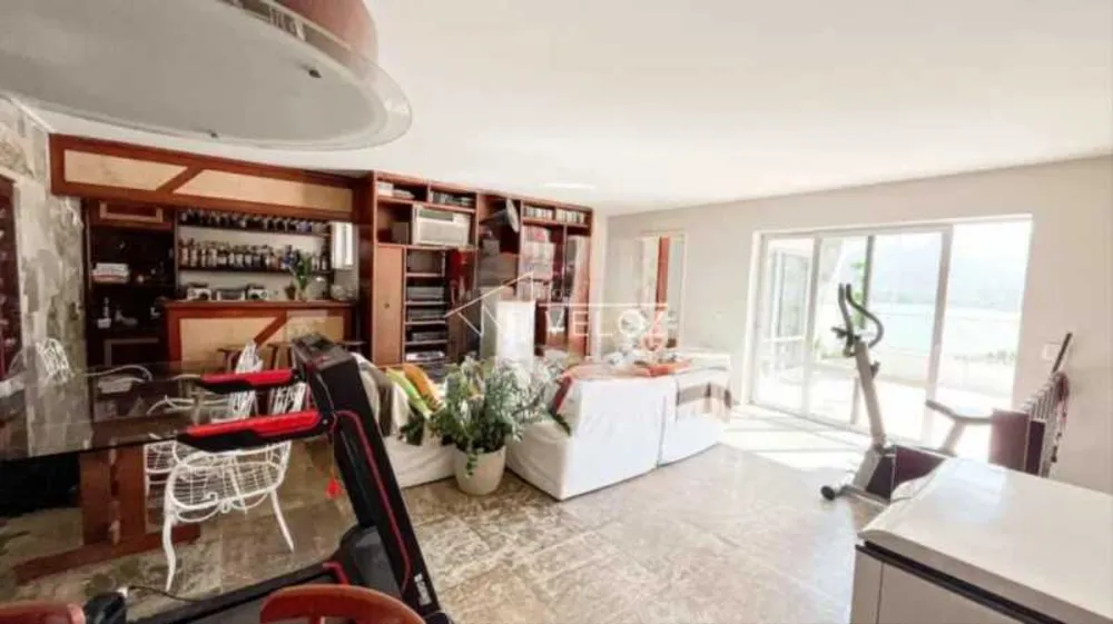 Cobertura, 3 quartos, 327 m² - Foto 1