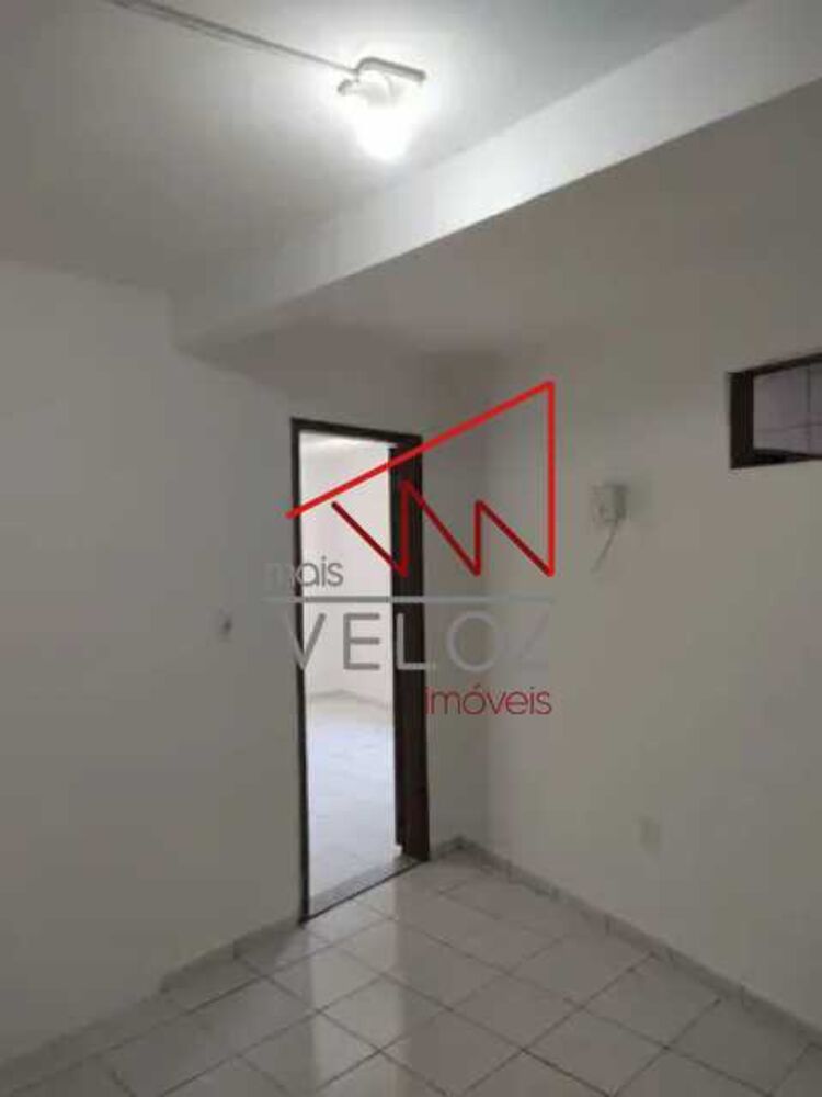 Apartamento à venda com 1 quarto, 45m² - Foto 2
