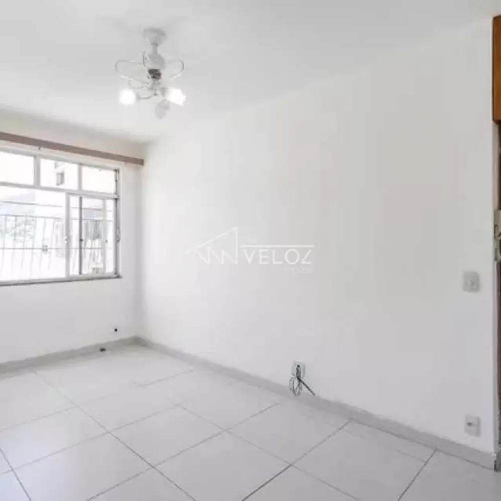 Apartamento à venda com 2 quartos, 52m² - Foto 3