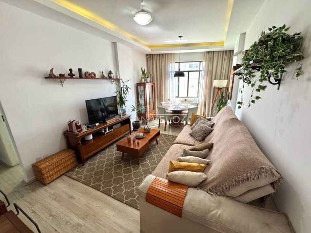 Apartamento à venda com 3 quartos, 116m² - Foto 1