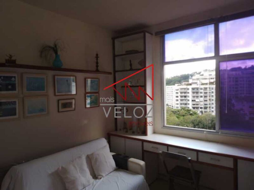 Apartamento à venda com 3 quartos, 112m² - Foto 3